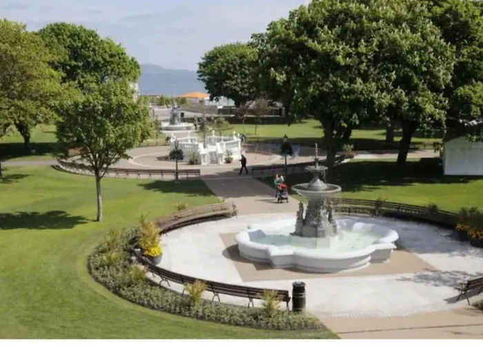 Lejlighed Two Bed Seaside Retreat